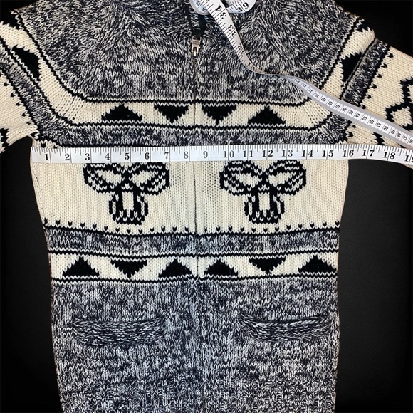 TNA Grey Lambswool Zip Up Sweater - Picture 7 of 9